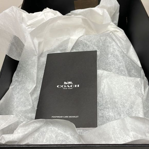 Coach signature Deni LTR Bootie - Picture 9 of 11